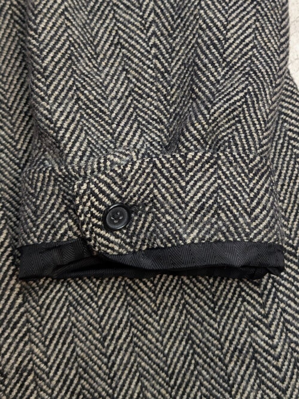 BR Herringbone Wool Italian Shearling Collar Coat XL Y2K Heritage Old Money EUC - Picture 11 of 17